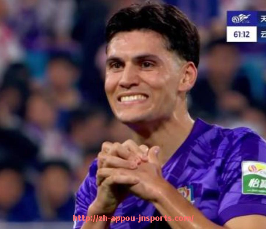 江南体育APP-法甲各队后防线组合搭配与配合默契度